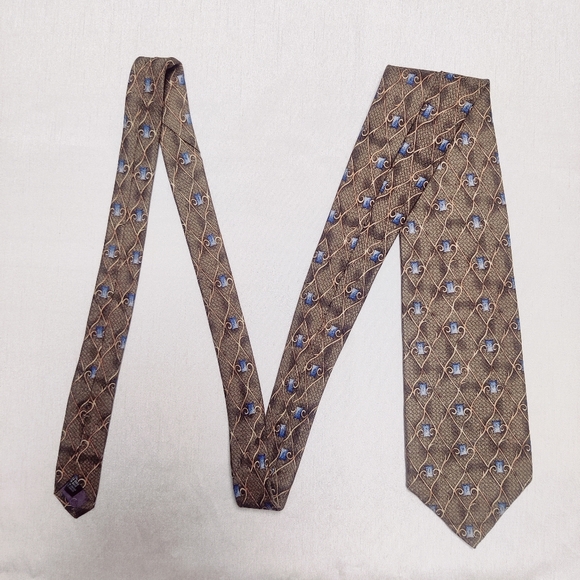 VTG Christian Dior Tie 100% Silk Gold Blue Pattern Made in Canada - Picture 3 of 10